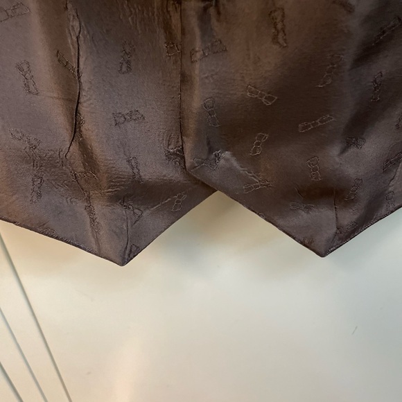 Elegant Black Patterned Vest Handmade 100% Silk - Picture 6 of 6